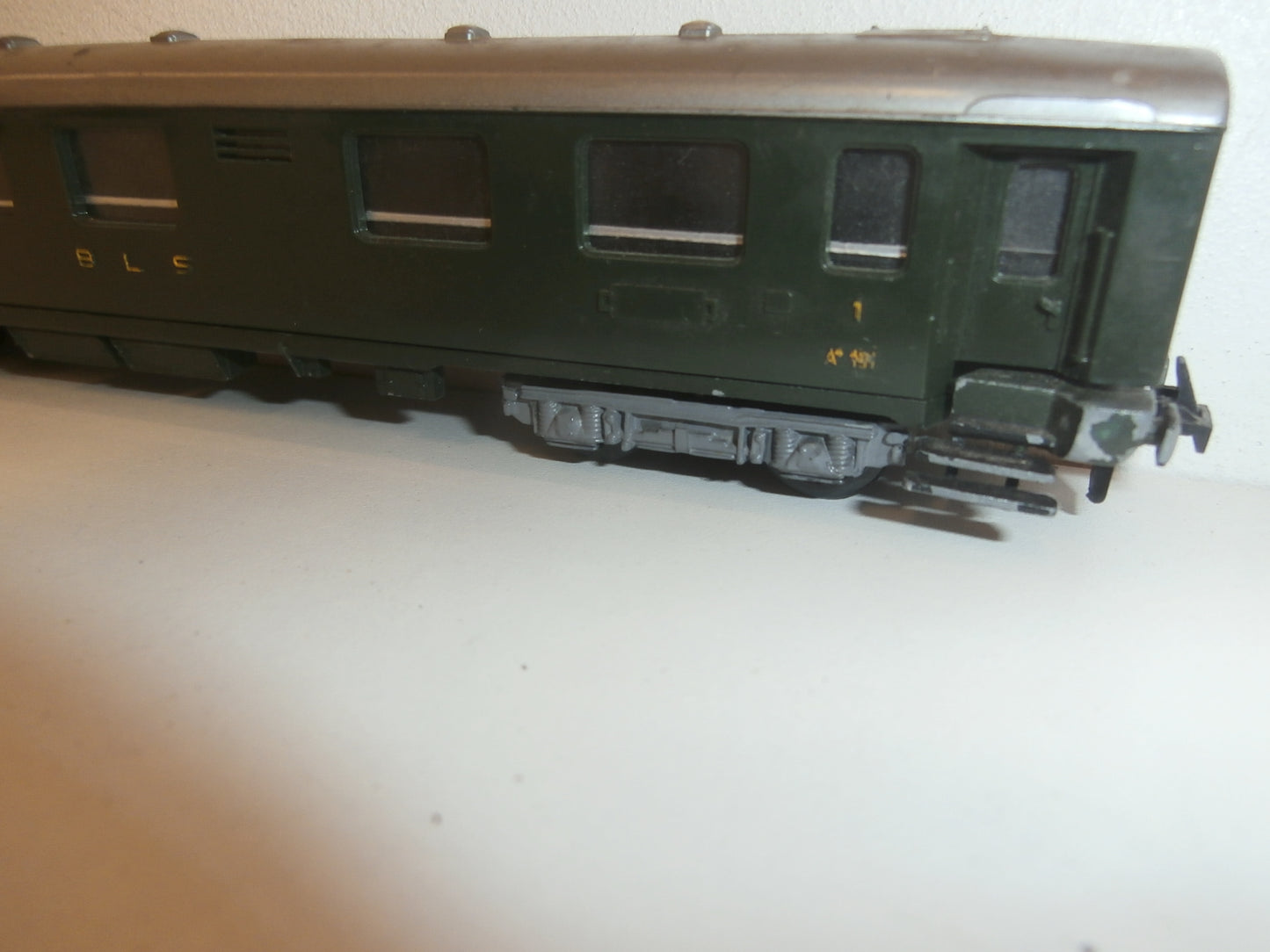 WAGON BLS TRIX MODELL
