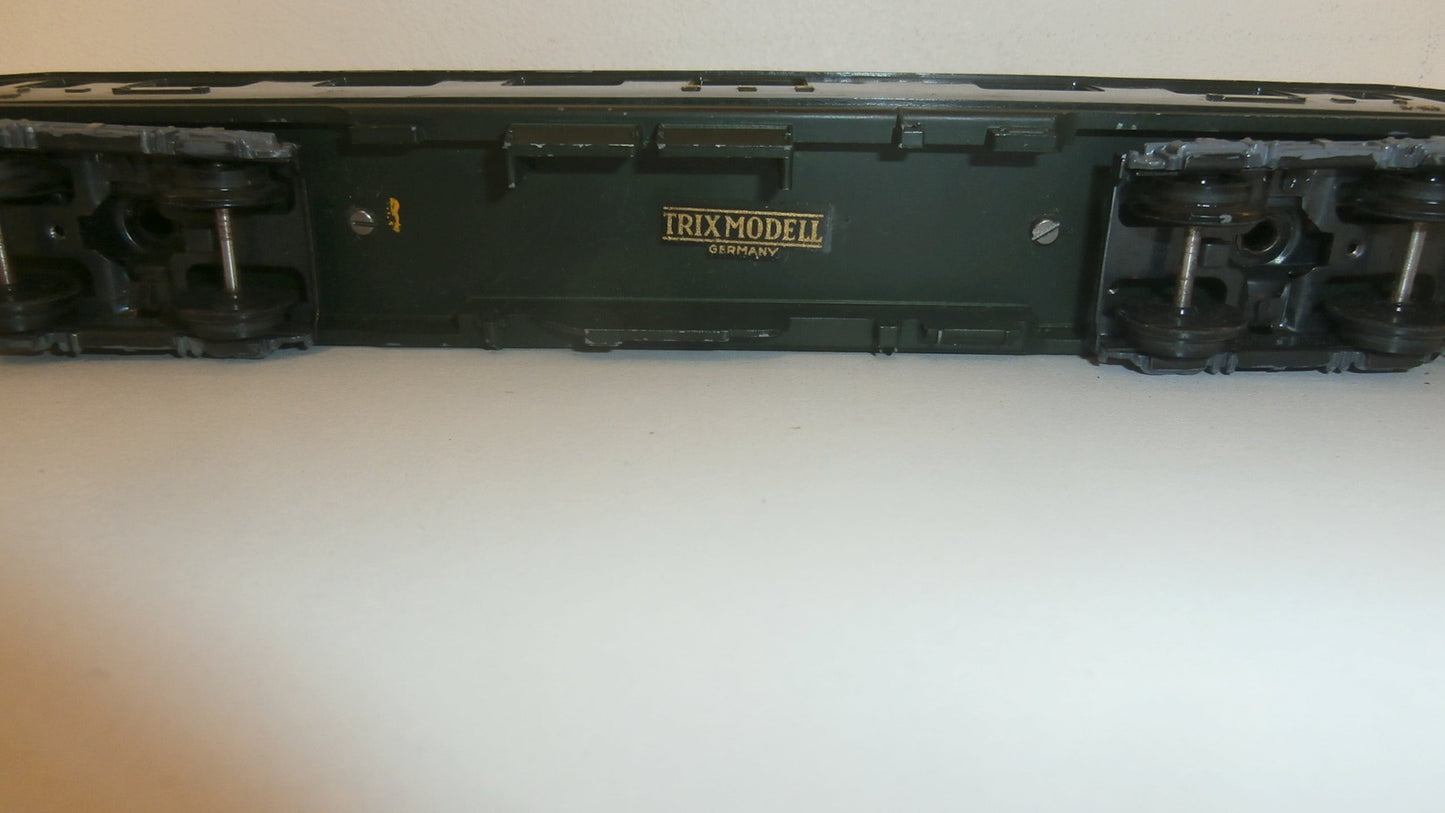 WAGON BLS TRIX MODELL