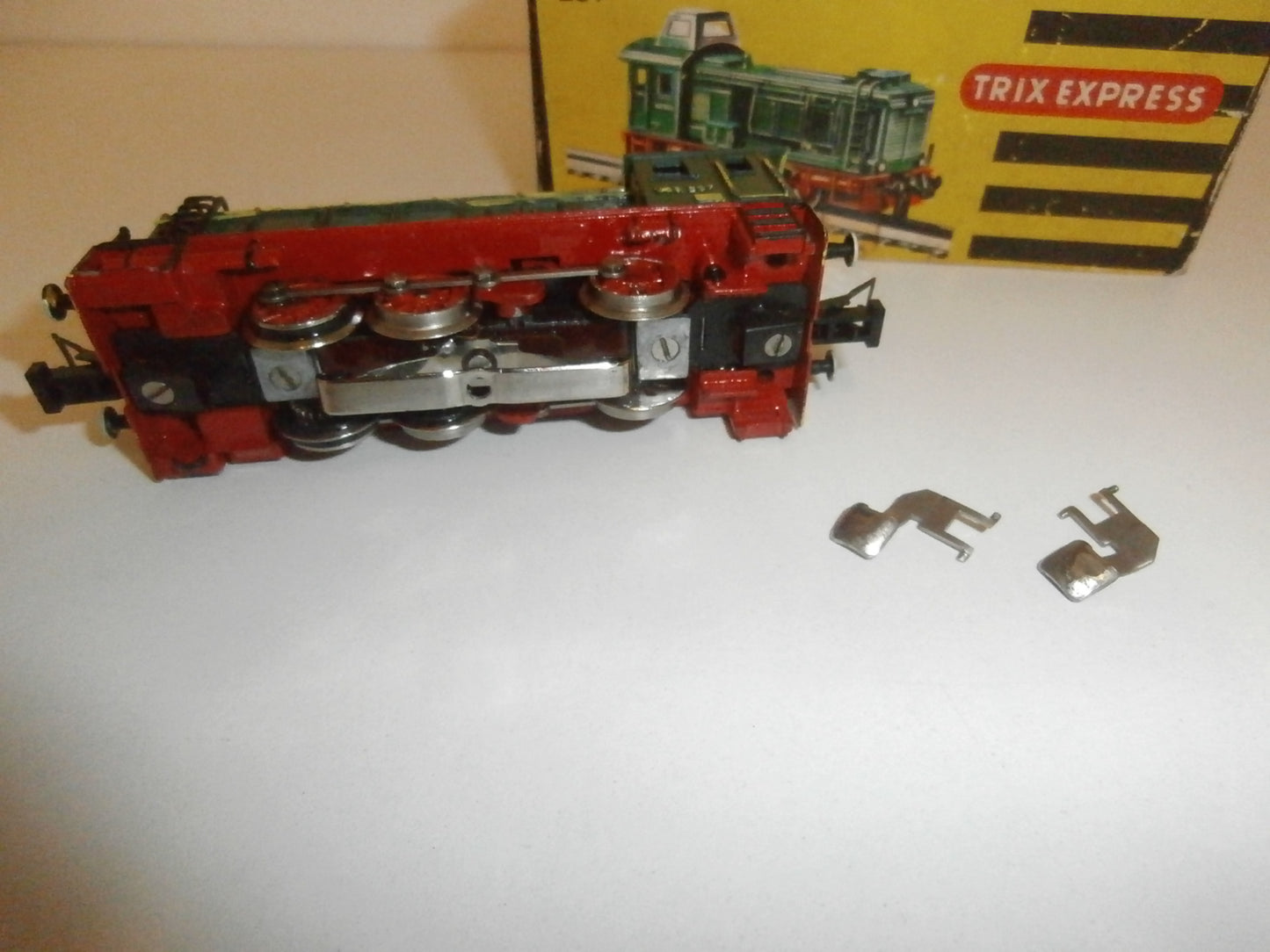 TRIX 261 LOCOMOTIVE DIESEL