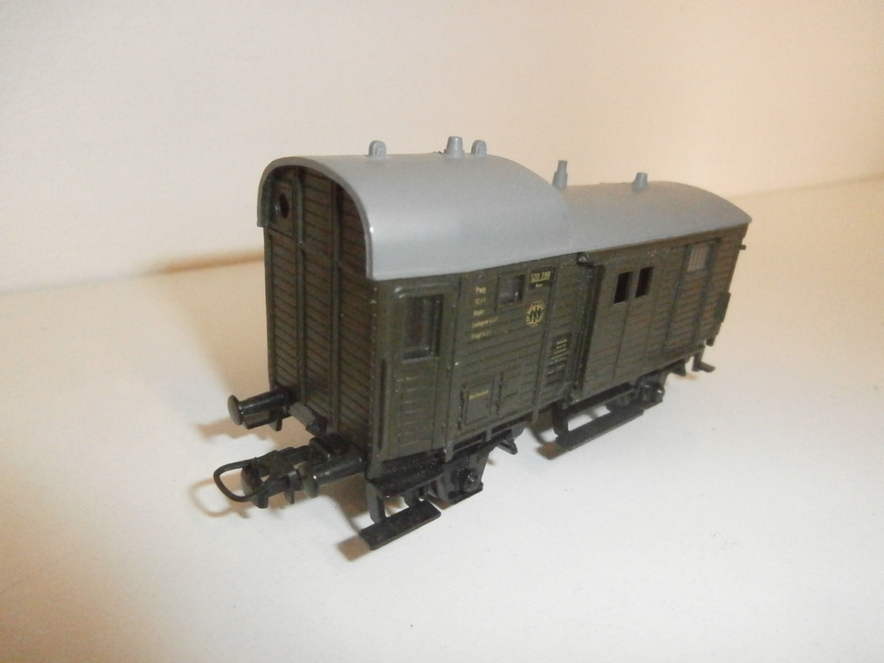 WAGON MARCHANDISE FLEISCHMANN