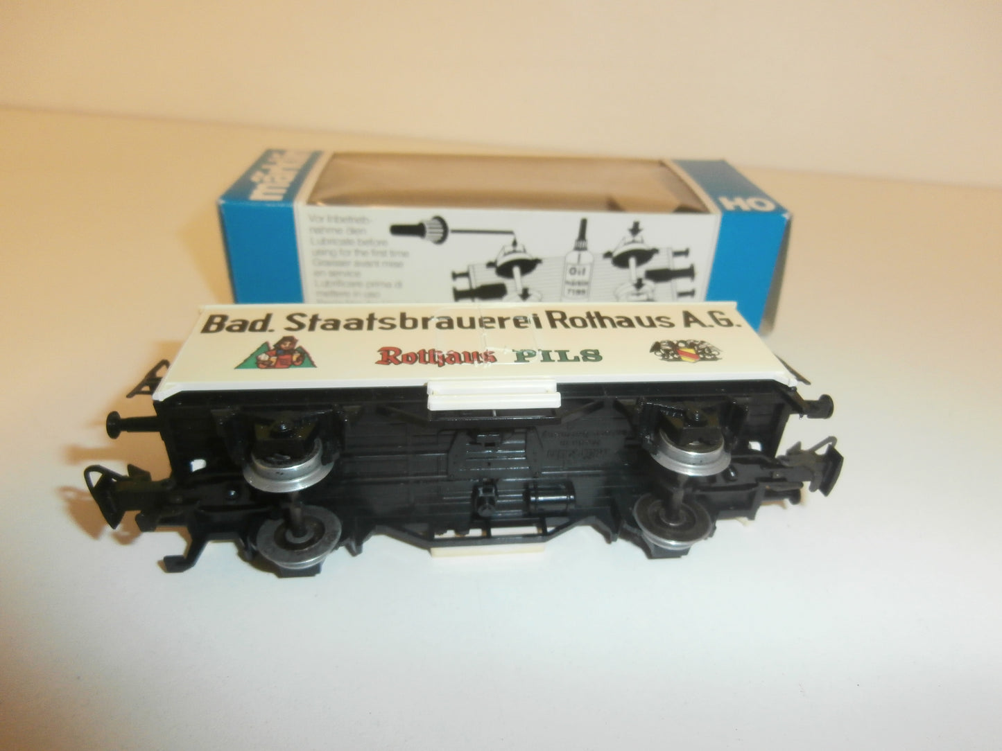 WAGON MARCHANDISE MARKLIN 4437