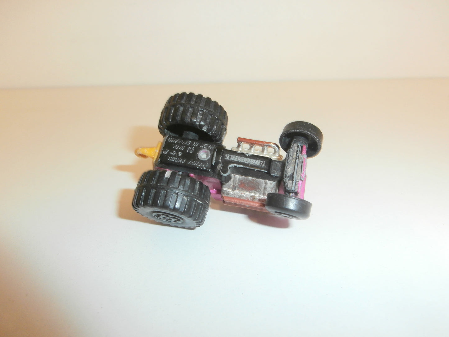 MATCHBOX SUPERFAST MOD TRACTOR N°25