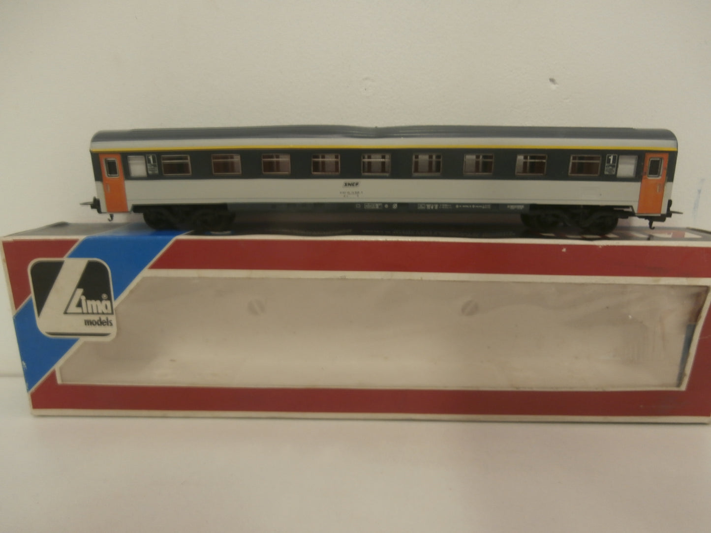 WAGON VOYAGEURS SNCF LIMA