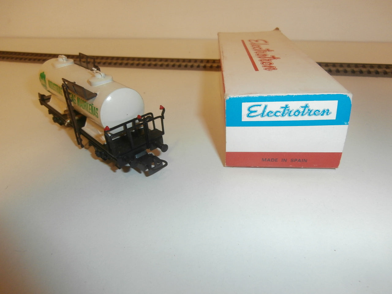 WAGON MARCHANDISES ELECTROTREN 1709