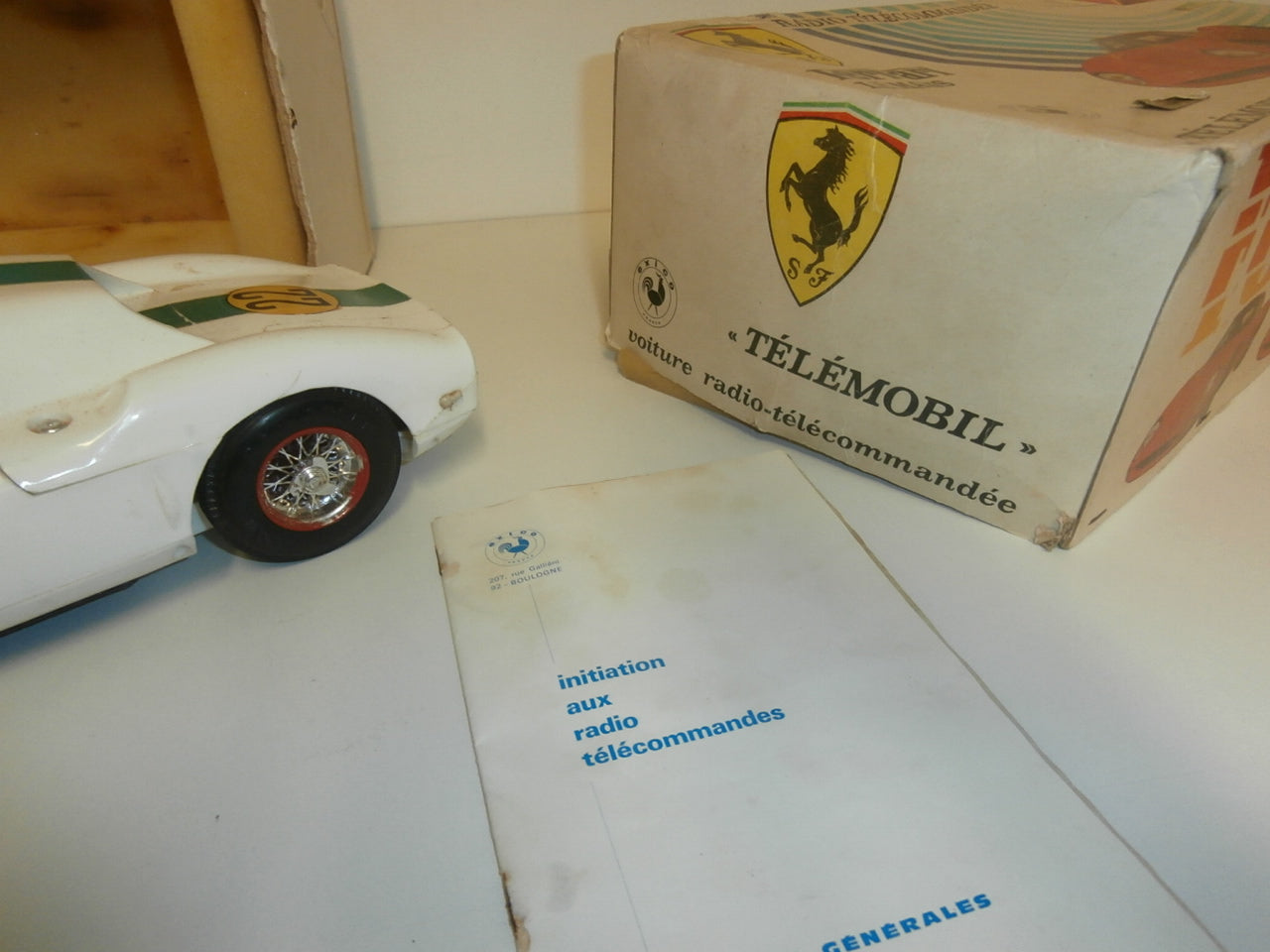 EXICO France VOITURE FERRARI LE MANS