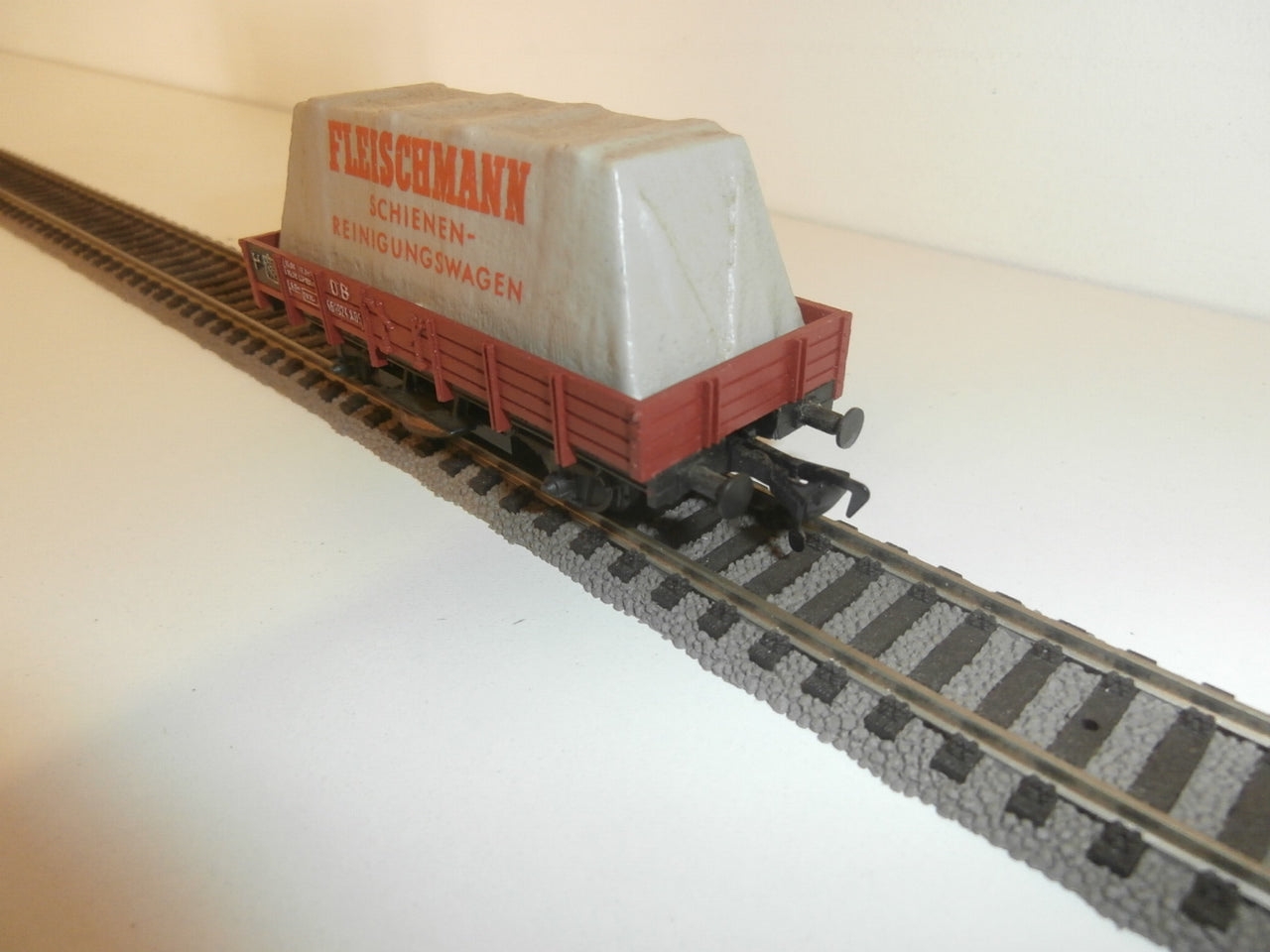 WAGON MARCHANDISE FLEISCHMANN HO