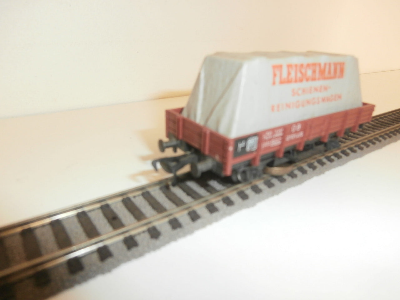 WAGON MARCHANDISE FLEISCHMANN HO