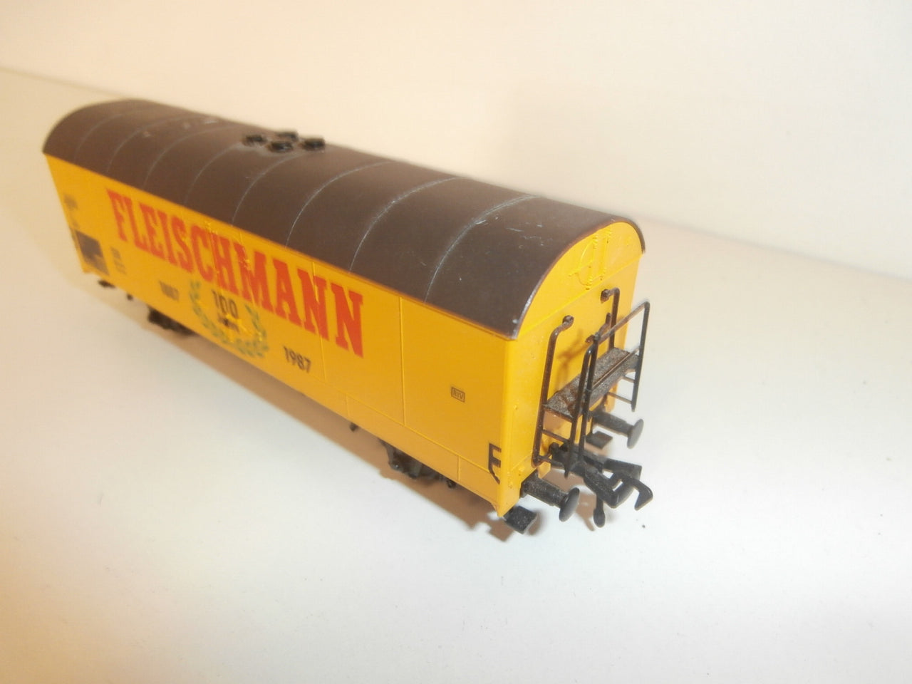 WAGON MARCHANDISE FLEISCHMANN