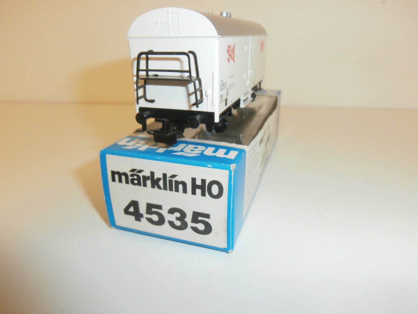 WAGON MARCHANDISE MARKLIN  4535