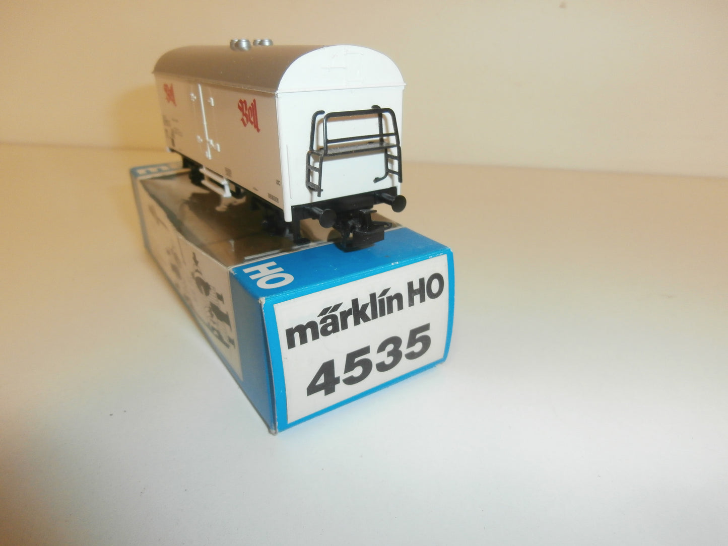 WAGON MARCHANDISE MARKLIN  4535