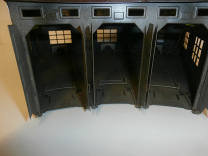 HANGAR METAL MARKLIN HO