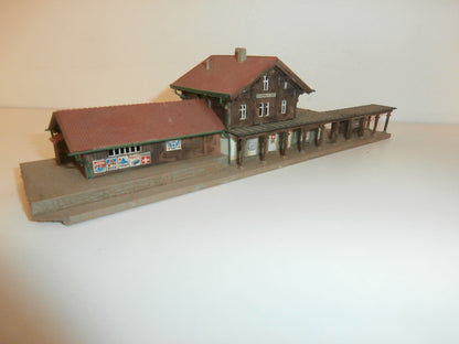 ECHELLE Z MARKLIN BATIMENT