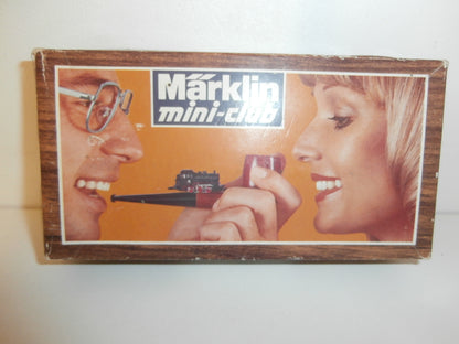 LOCOMOTIVE ECHELLE Z MARKLIN 8864