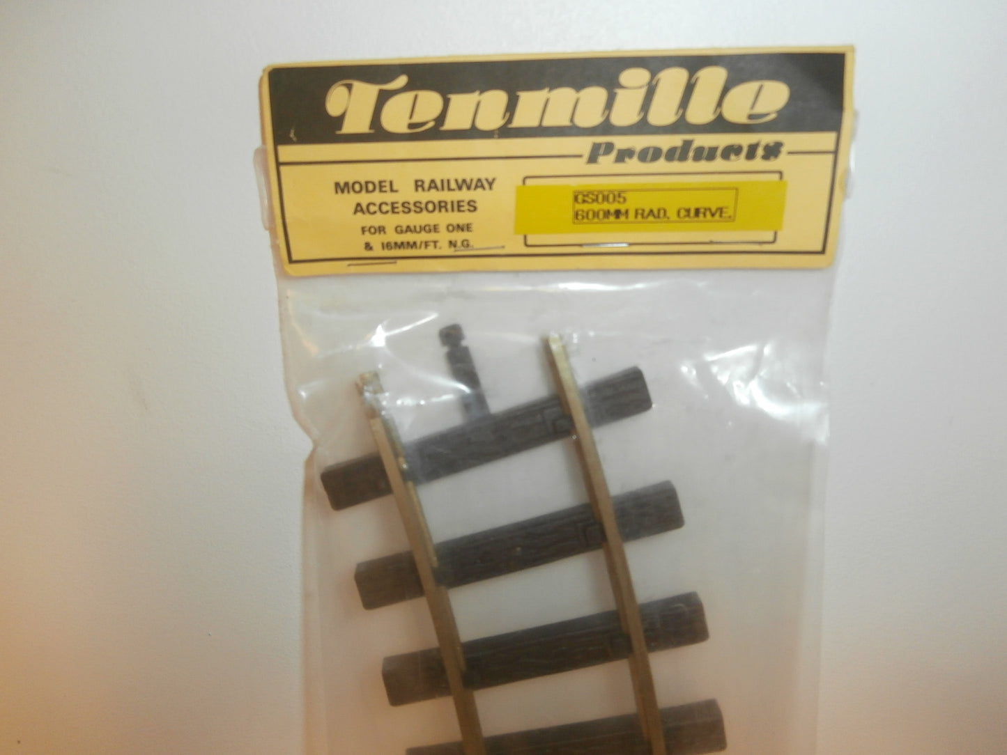 RAIL TENMILLE
