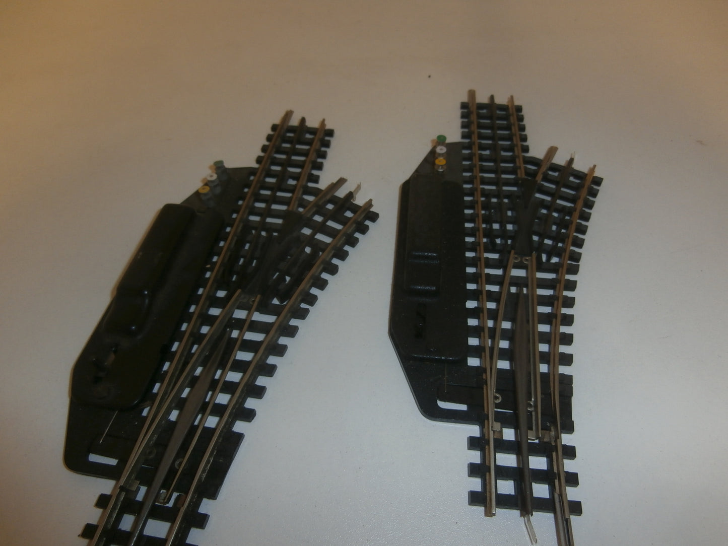 AIGUILLAGES ELECTRIQUES TRIX EXPRESS