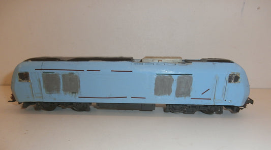 LOCOMOTIVE TRIX POUR PIECES