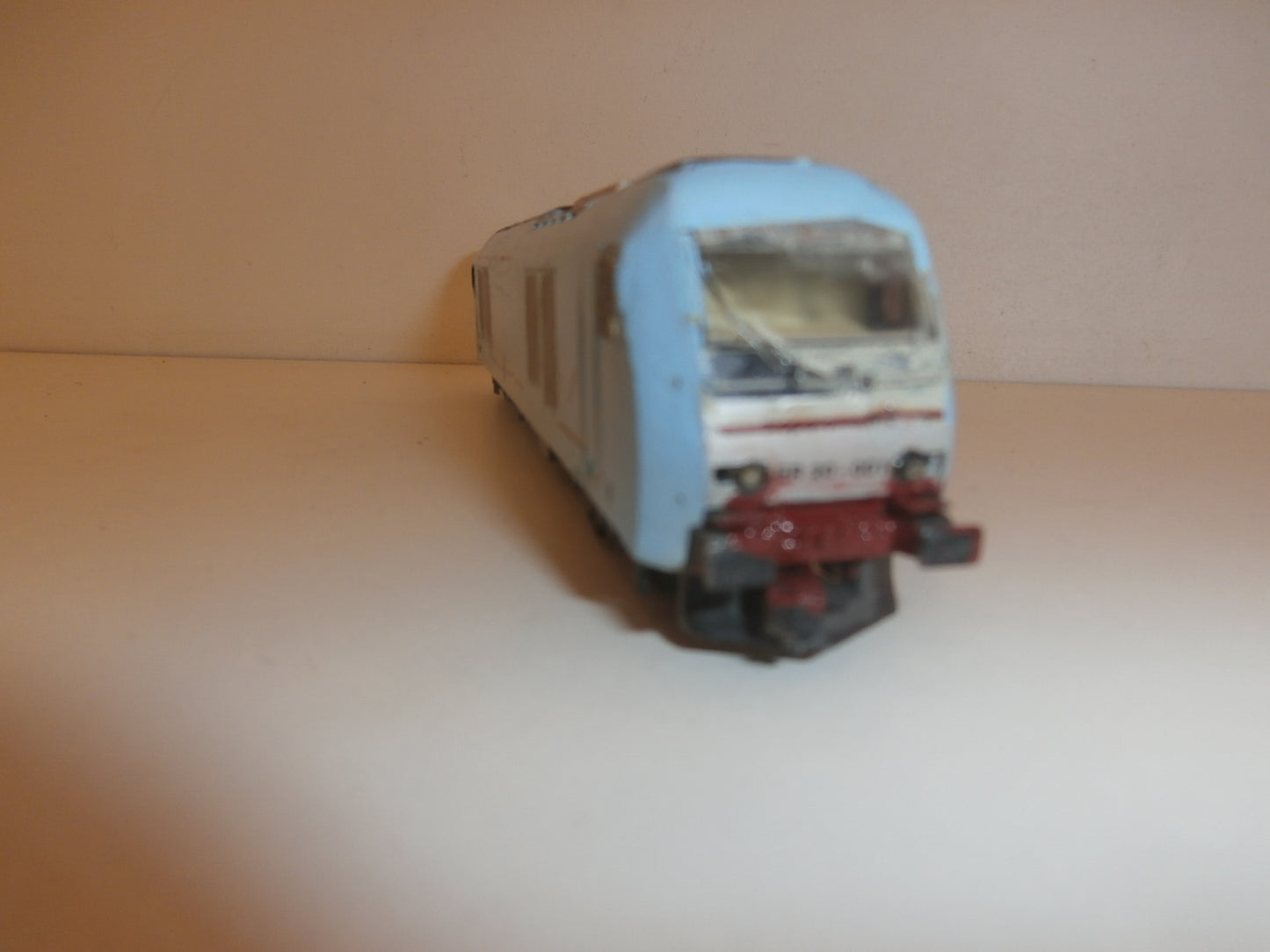 LOCOMOTIVE TRIX POUR PIECES