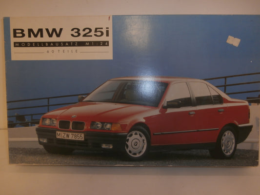 BMW 325 I MODELLBAUSATZ M1 : 24 60 TEILE GAMA
